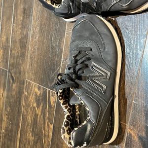 New balance all black leopard lining size 8.5